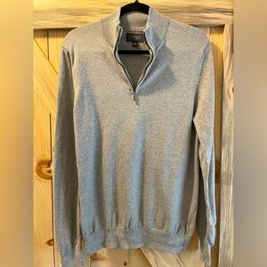 Men’s small quarter zip gray turtleneck
